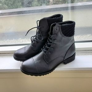 NWOT Hush Puppies black boots Waterproof